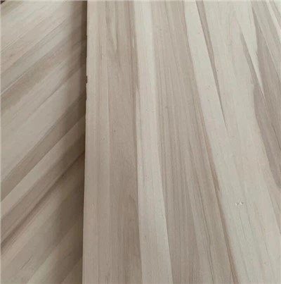 Tavola di pioppo sbiancato