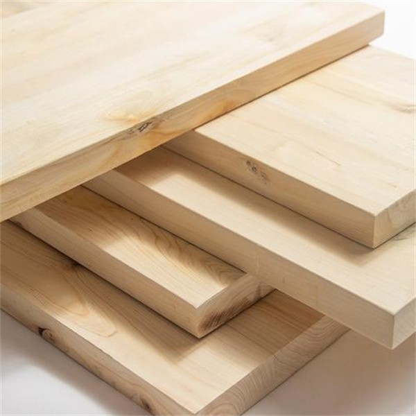 Tronchi di cipresso piatti